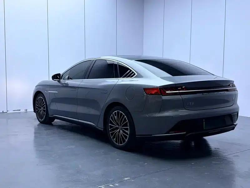 Han EV 2020 Extended Range Luxury Edition — миниатюра 4