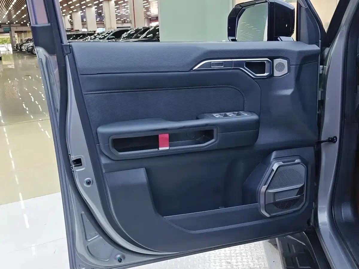 Jetour Traveler C-DM 2025 120km Discovery Extended Version 7-Seater — миниатюра 12