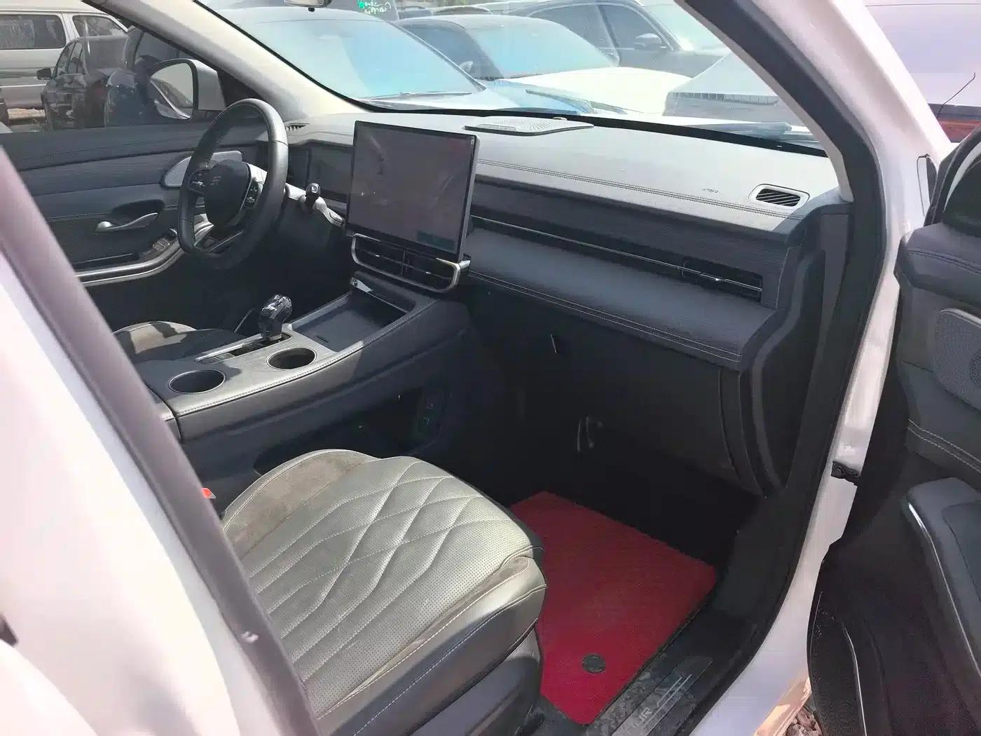 Jetour Mountain & Sea L9 2024 1.5TD 2DHT Pro 7-seater — миниатюра 10