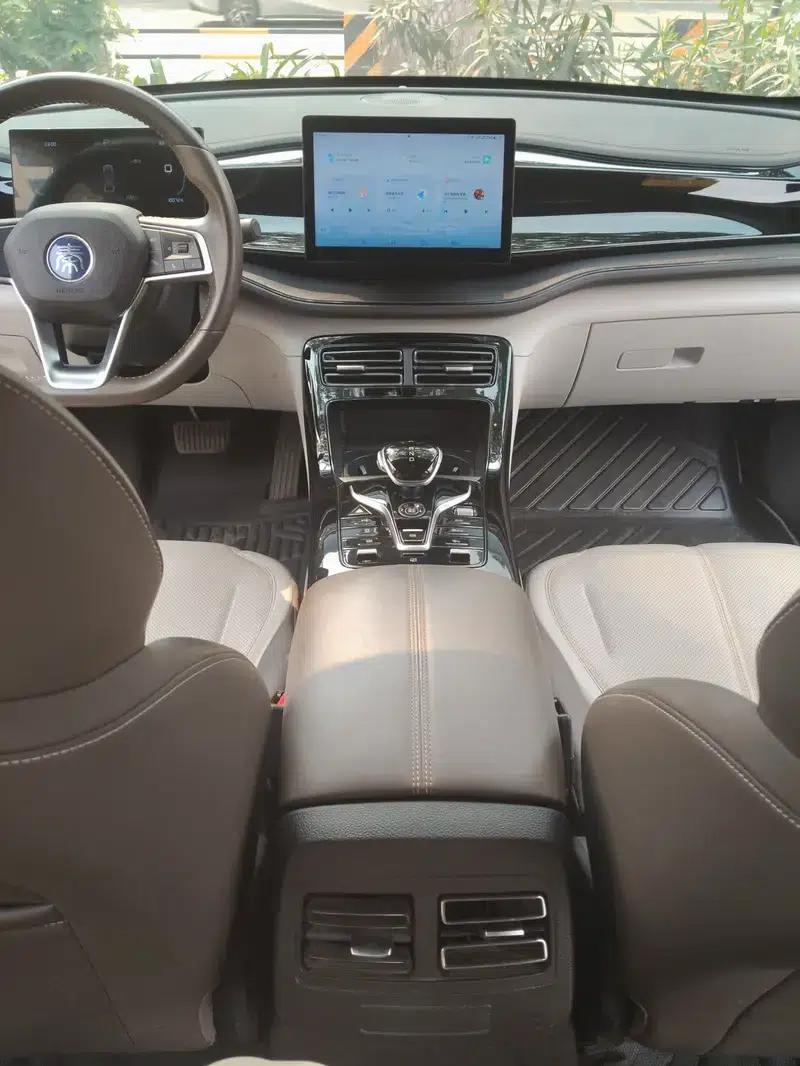 Qin PLUS DM 2024 Glory Edition DM-i 55KM Leading Model — миниатюра 14