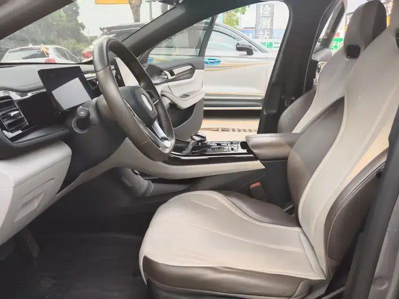 Qin PLUS DM 2024 Glory Edition DM-i 55KM Leading Model — миниатюра 19