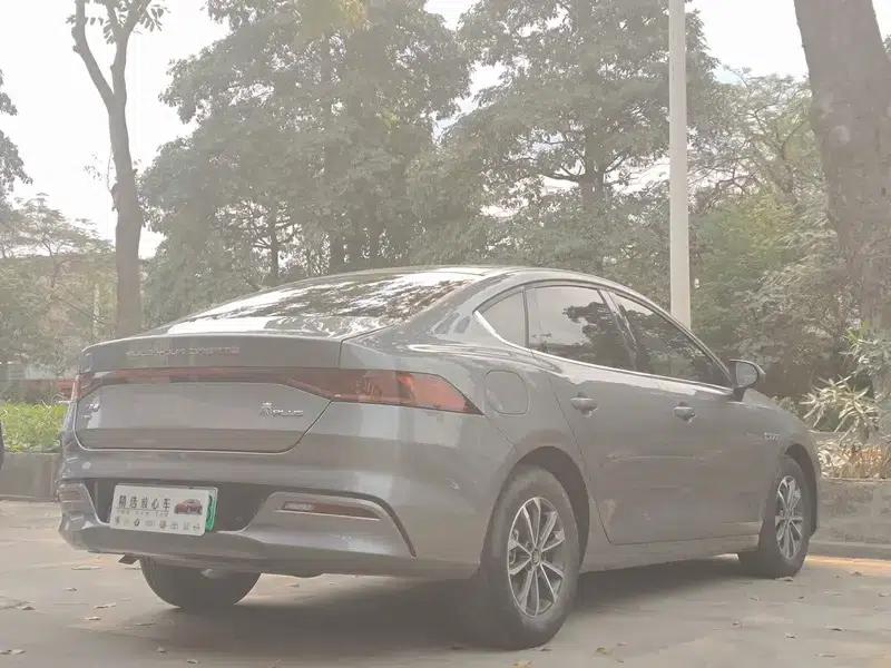 Qin PLUS DM 2024 Glory Edition DM-i 55KM Leading Model — миниатюра 6