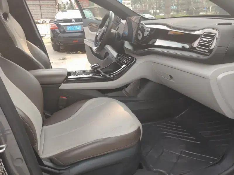 Qin PLUS DM 2024 Glory Edition DM-i 55KM Leading Model — миниатюра 9