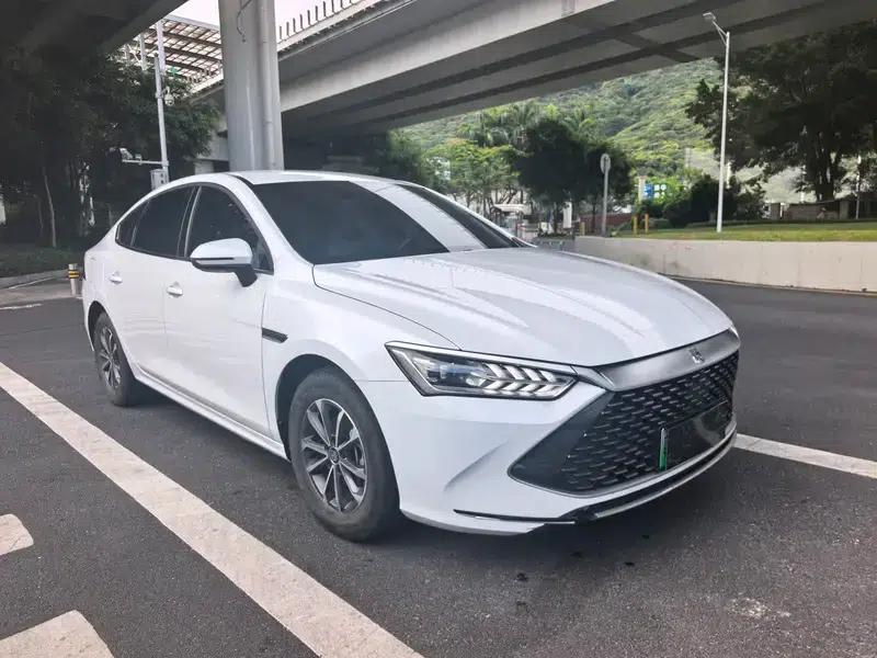 Qin PLUS DM 2025 Intelligent Driving Edition DM-i 55KM Leading Model — миниатюра 3