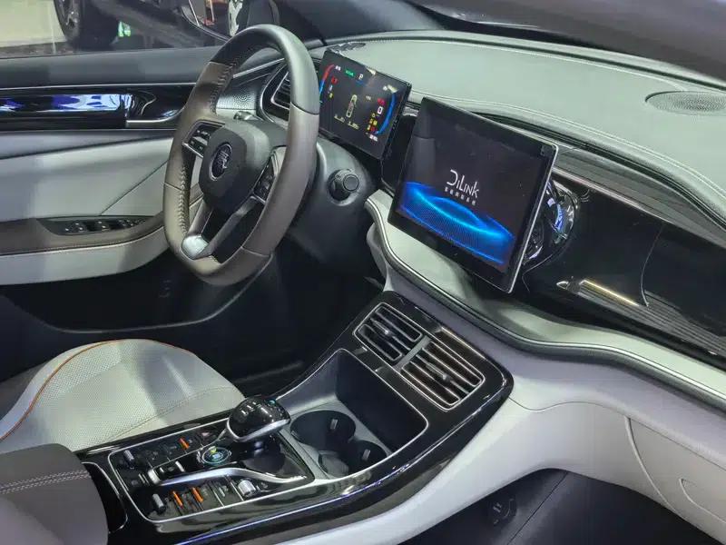 Qin PLUS DM 2023 DM-i Champion Edition 120KM Leading Model — миниатюра 12