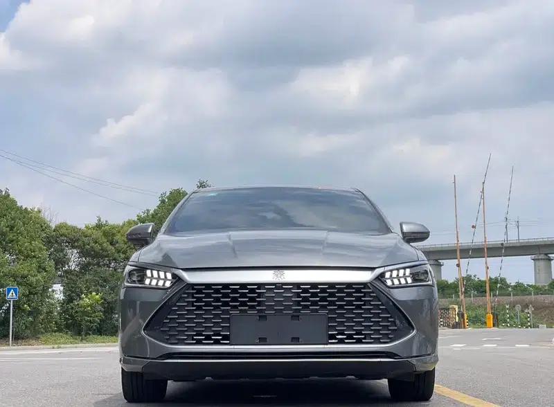 Qin PLUS DM 2021 DM-i 120KM Premium Edition — миниатюра 2