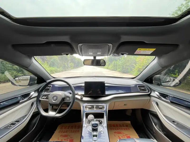 Qin PLUS DM 2021 DM-i 120KM Premium Edition — миниатюра 9