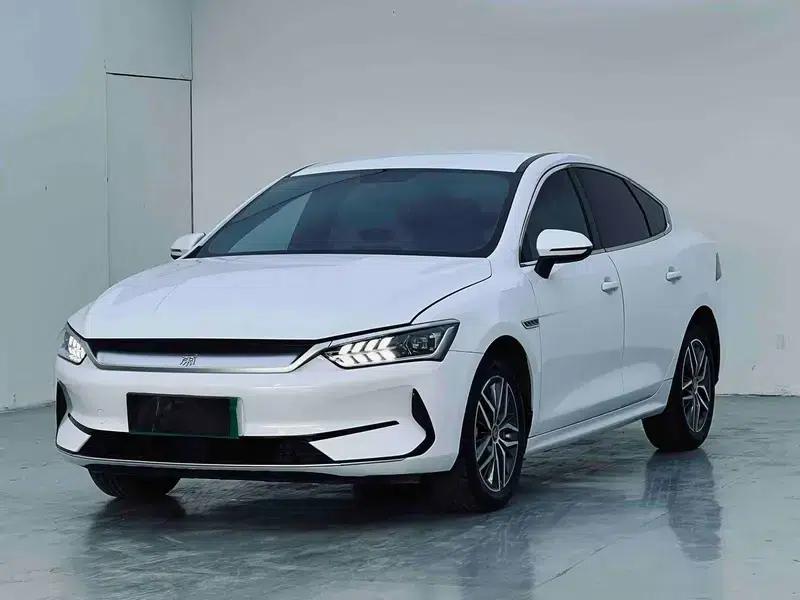 Qin PLUS EV 2024 Glory Edition 420KM Leading Model — миниатюра 1