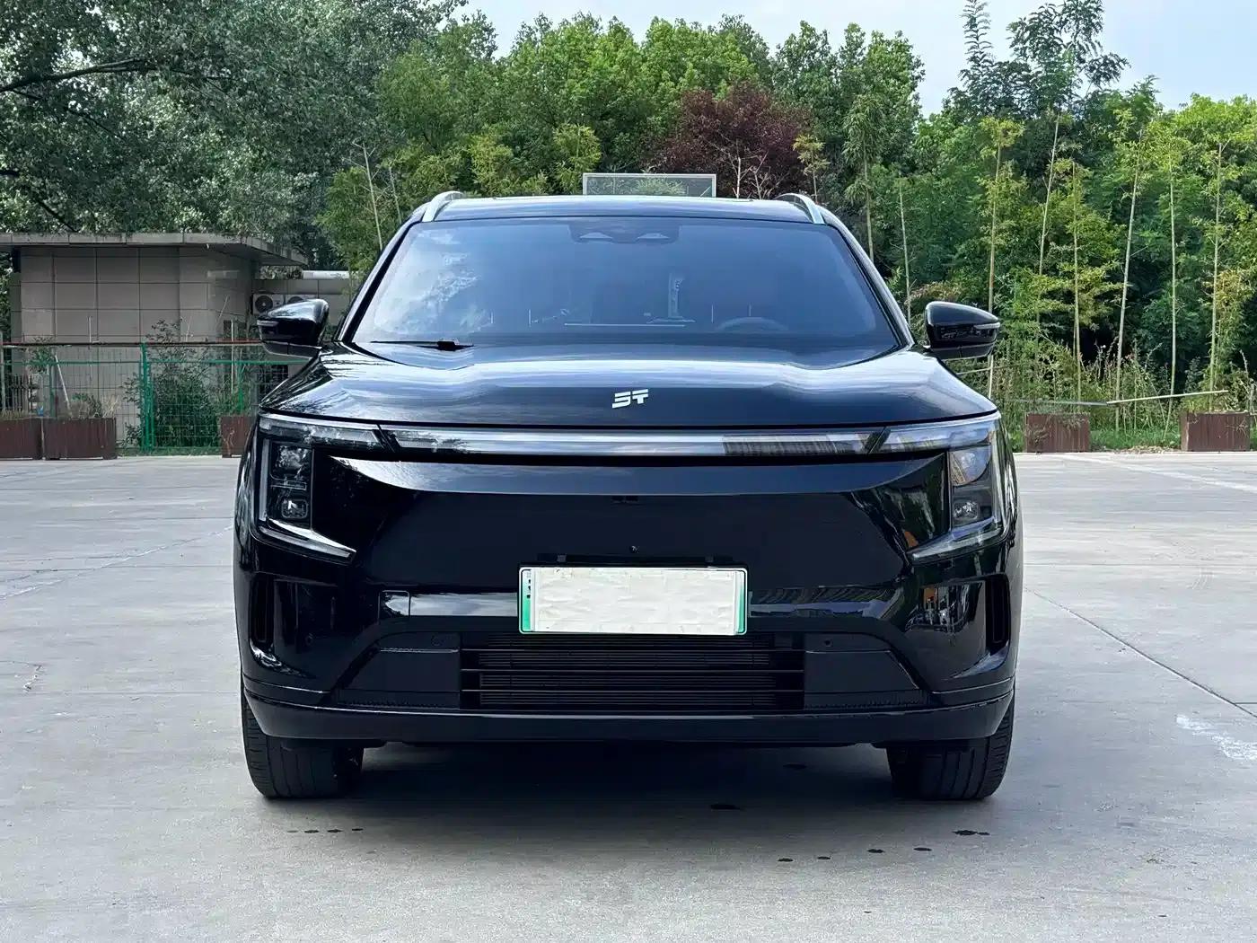 Jetour Mountain & Sea L7 PLUS 2026 Model 220km Flagship Edition 7-Seater — миниатюра 2