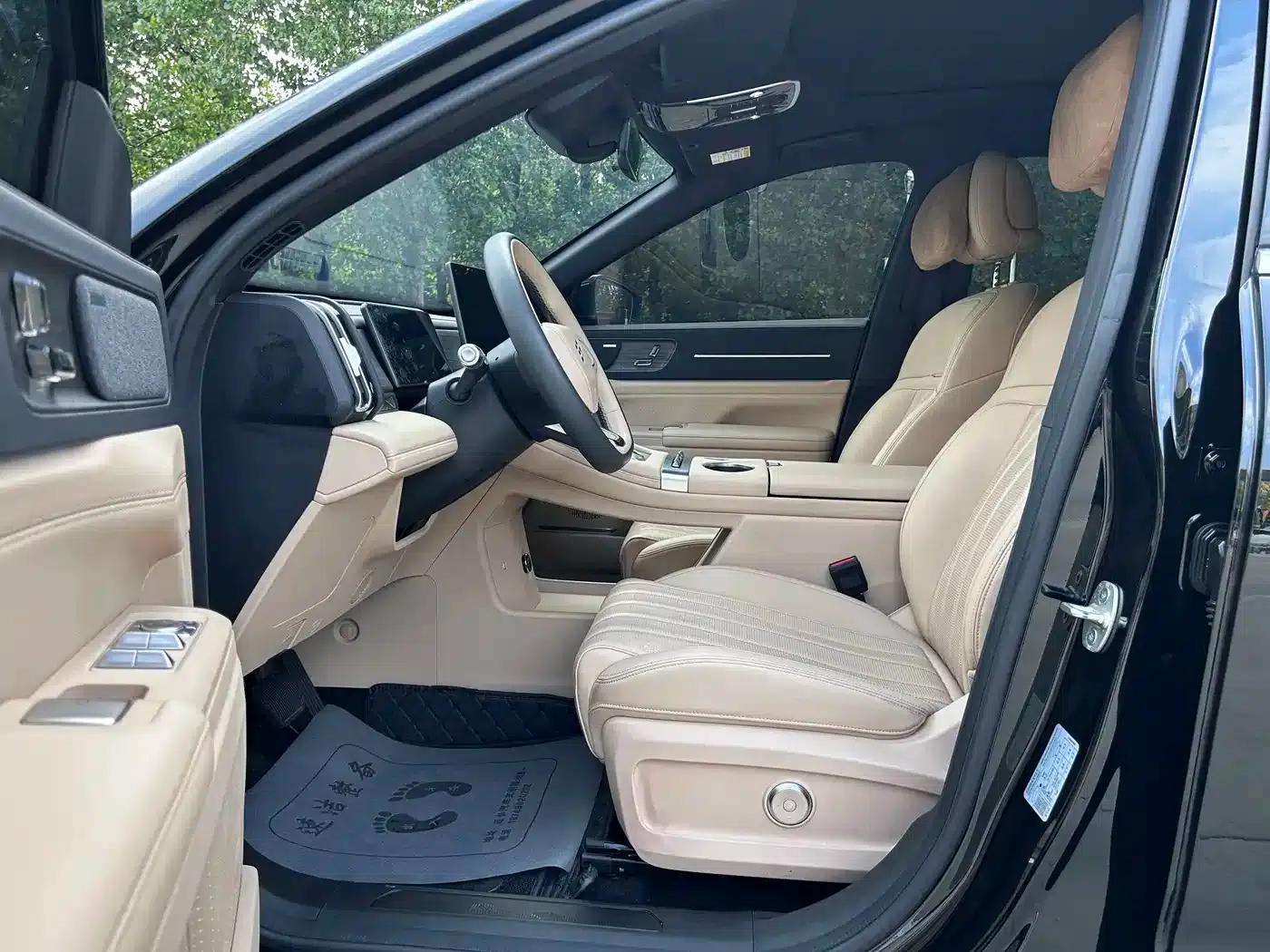 Jetour Mountain & Sea L7 PLUS 2026 Model 220km Flagship Edition 7-Seater — миниатюра 11