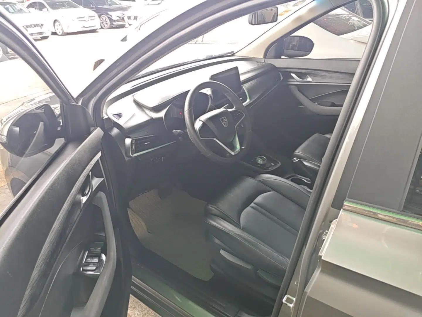 Baojun 360 2019 1.5L Automatic Elite Version China VI — миниатюра 23