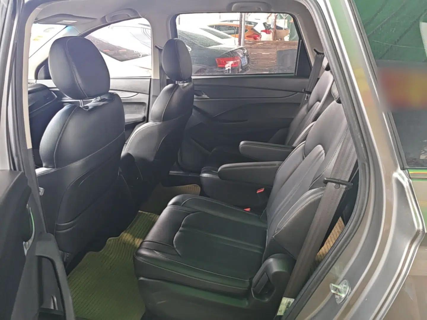 Baojun 360 2019 1.5L Automatic Elite Version China VI — миниатюра 25