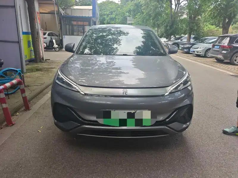 Yuan PLUS 2024 Glory Edition 430KM Leading Model — миниатюра 2