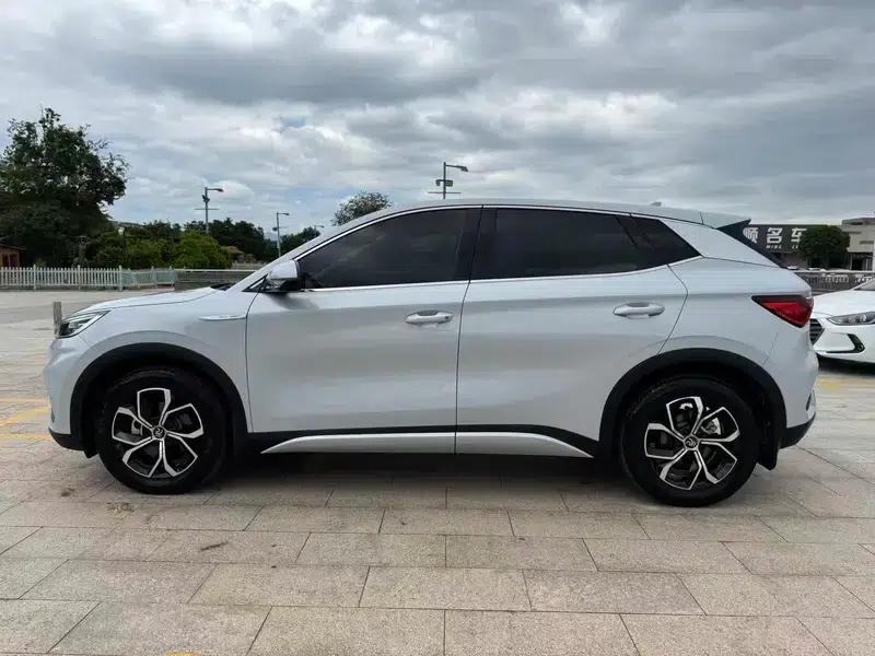 Yuan PLUS 2024 Glory Edition 430KM Leading Model — миниатюра 4