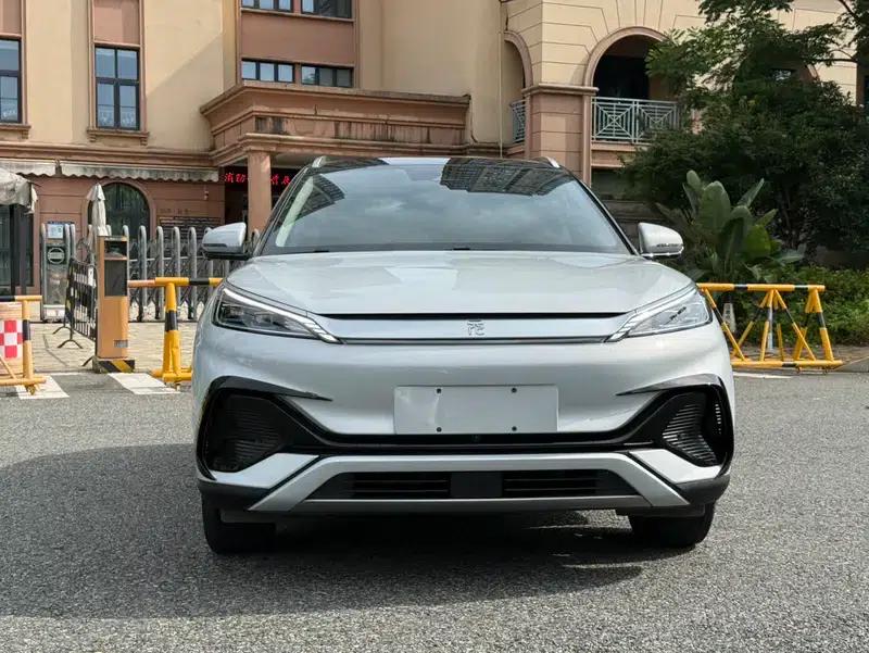 Yuan PLUS 2024 Glory Edition 510KM Superior Model — миниатюра 2