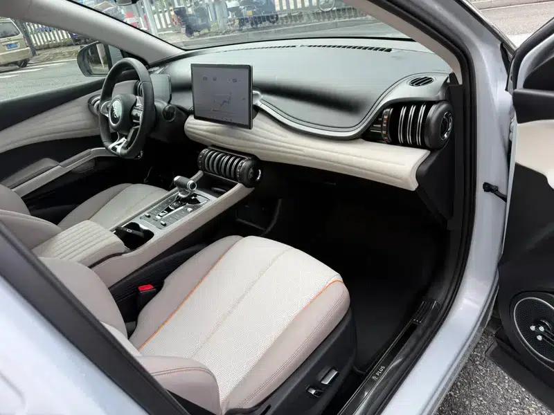 Yuan PLUS 2024 Glory Edition 510KM Superior Model — миниатюра 8
