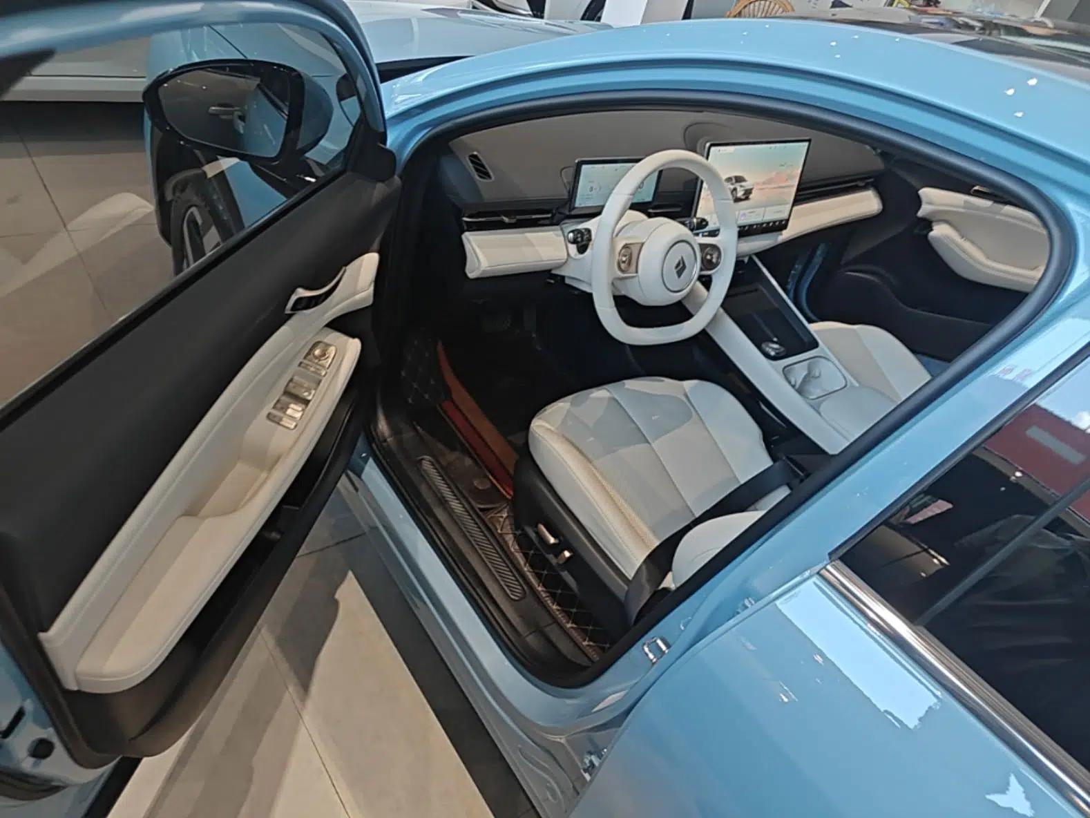 Baojun Yunhai 2024 600km Pure Electric Version — миниатюра 18