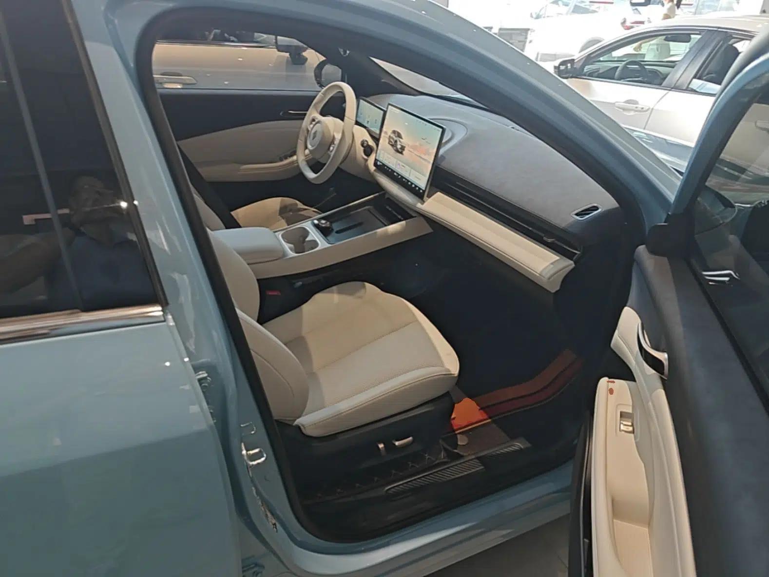Baojun Yunhai 2024 600km Pure Electric Version — миниатюра 19