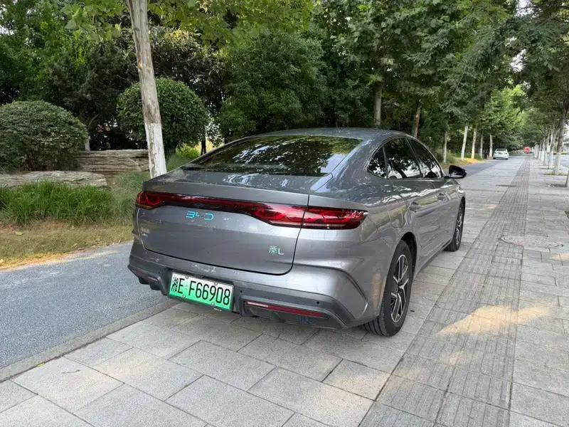 Qin L DM 2024 DM-i 80KM Super Edition — миниатюра 6