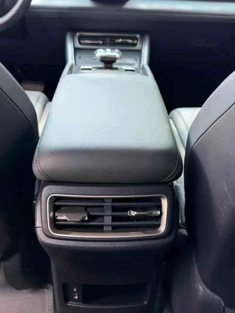 Qin L DM 2025 Smart Driving Edition DM-i 80KM Superior Model — миниатюра 10