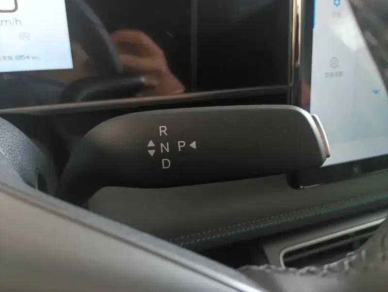 Qin L DM 2026 DM-i 128KM Progressive Edition — миниатюра 13