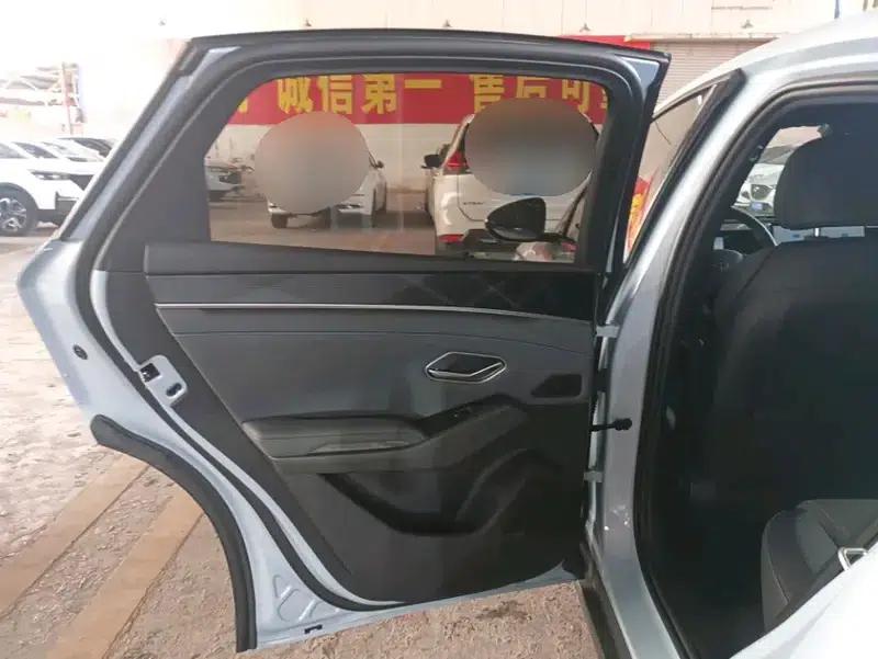 Qin L DM 2026 DM-i 128KM Progressive Edition — миниатюра 20