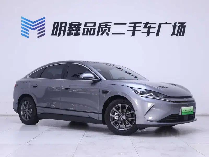 Qin L EV 2025 470KM Leading Edition — миниатюра 2