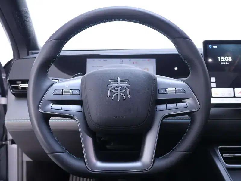 Qin L EV 2025 470KM Leading Edition — миниатюра 17