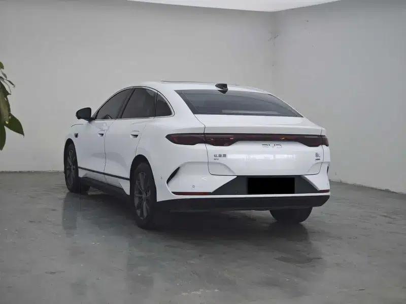 Qin L EV 2025 470KM Leading Edition — миниатюра 4