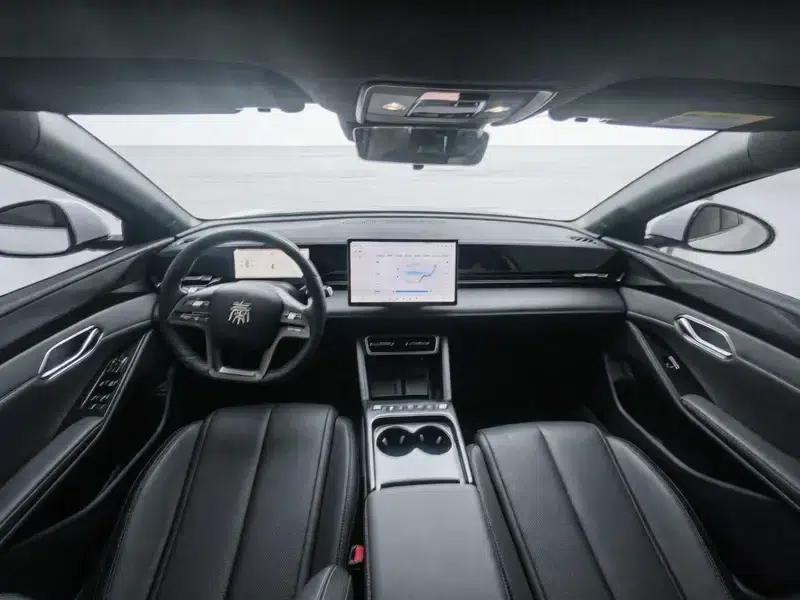 Qin L EV 2025 470KM Leading Edition — миниатюра 7