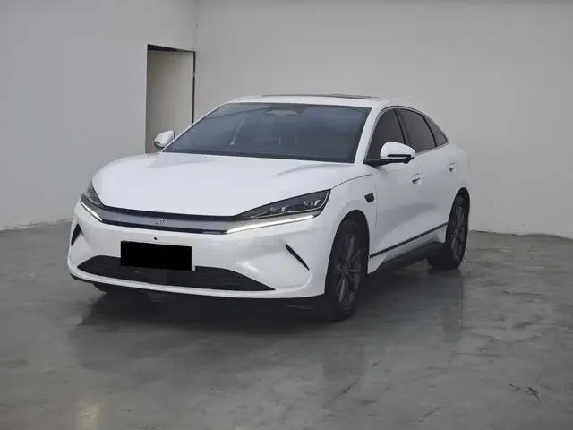 Qin L EV 2025 470KM Leading Edition