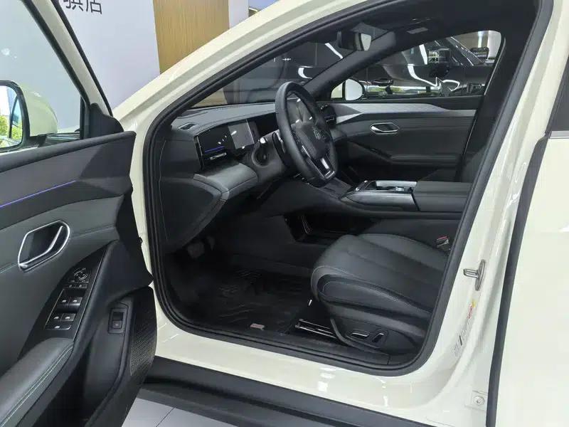 Qin L EV 2025 Model 545KM Cloud Carriage — миниатюра 15