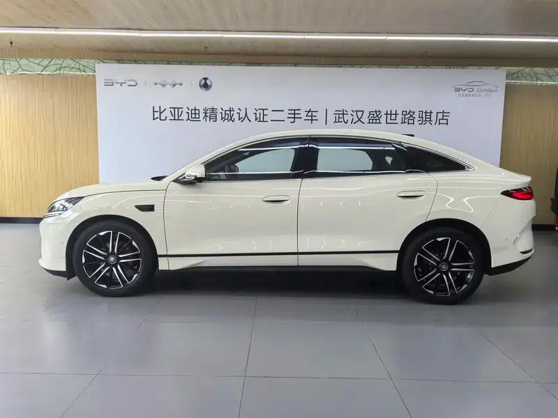 Qin L EV 2025 Model 545KM Cloud Carriage — миниатюра 3