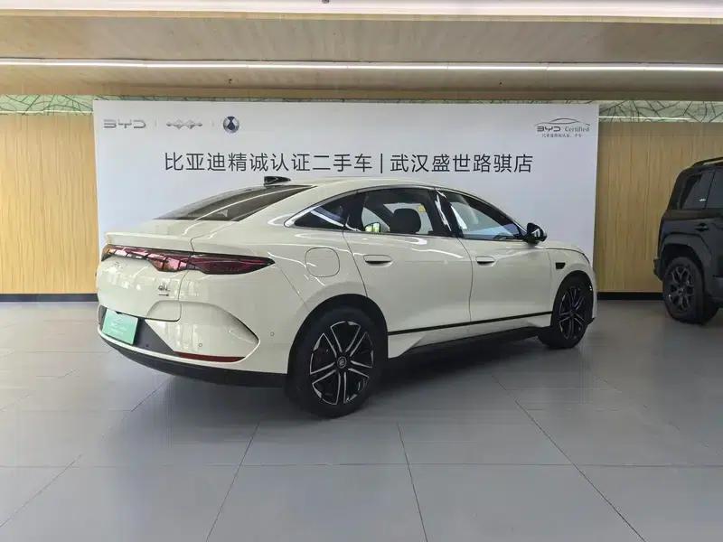 Qin L EV 2025 Model 545KM Cloud Carriage — миниатюра 4