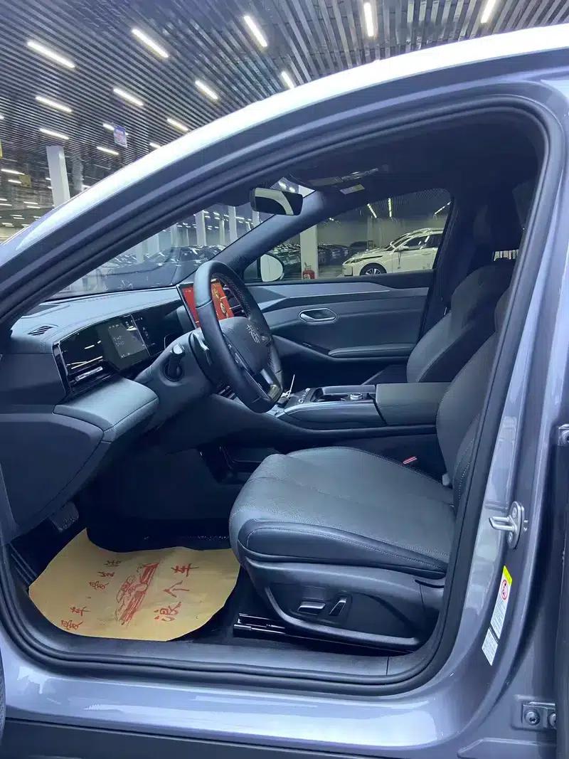 Qin L EV 2025 545KM Excellent Edition — миниатюра 8
