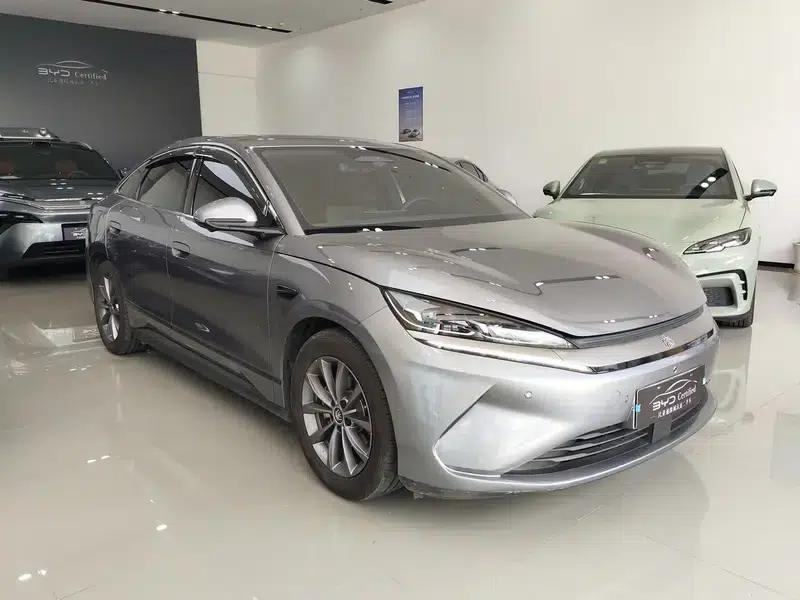Qin L EV 2025 470KM Leading Edition — миниатюра 3
