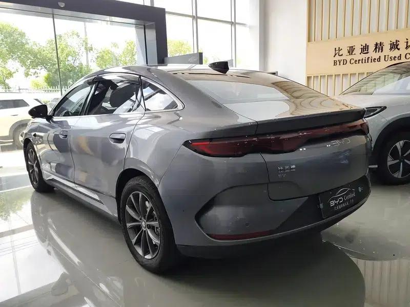 Qin L EV 2025 470KM Leading Edition — миниатюра 5
