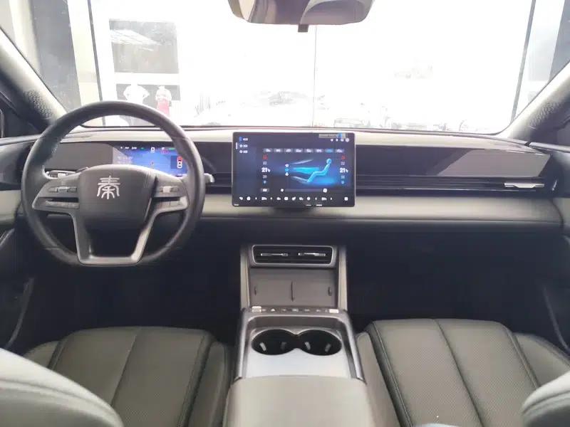 Qin L EV 2025 470KM Leading Edition — миниатюра 8