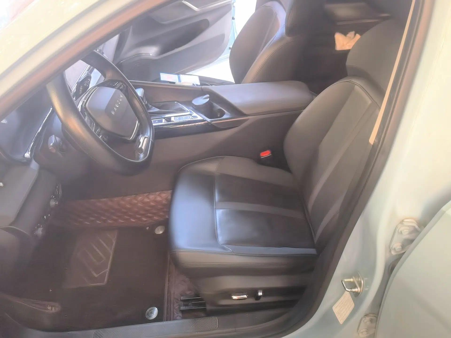 Baojun Valli 2021 1.5T Yili Pasture CVT Luxury Model — миниатюра 15