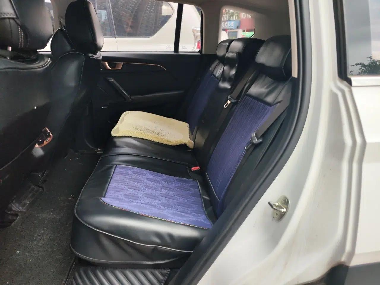 Baojun RS-5 2019 1.5T CVT Intelligent Driving Luxury Edition China V — миниатюра 17