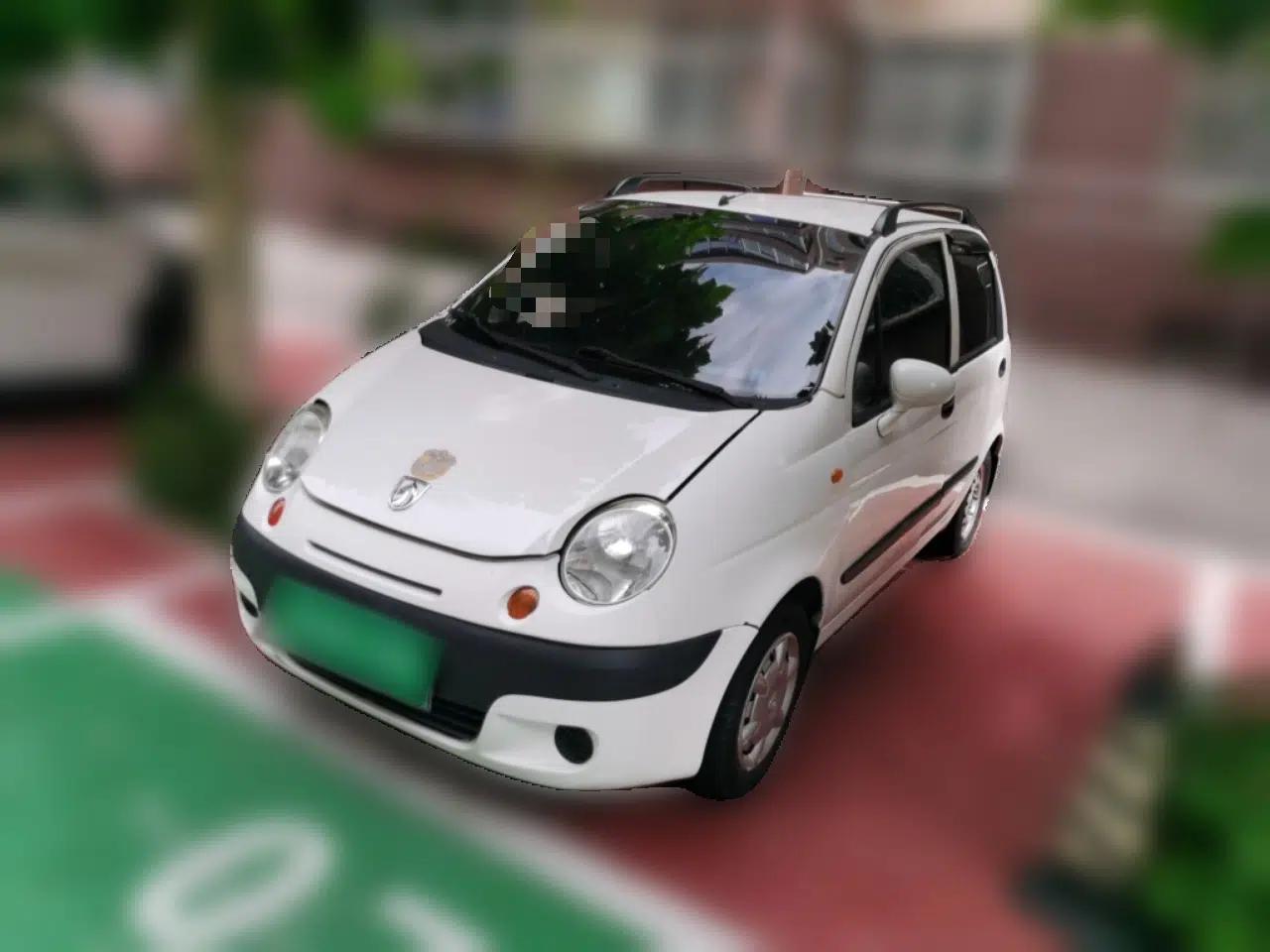 Baojun Lechi 2012 Revised 1.0L Manual P-TEC Standard Edition — миниатюра 1