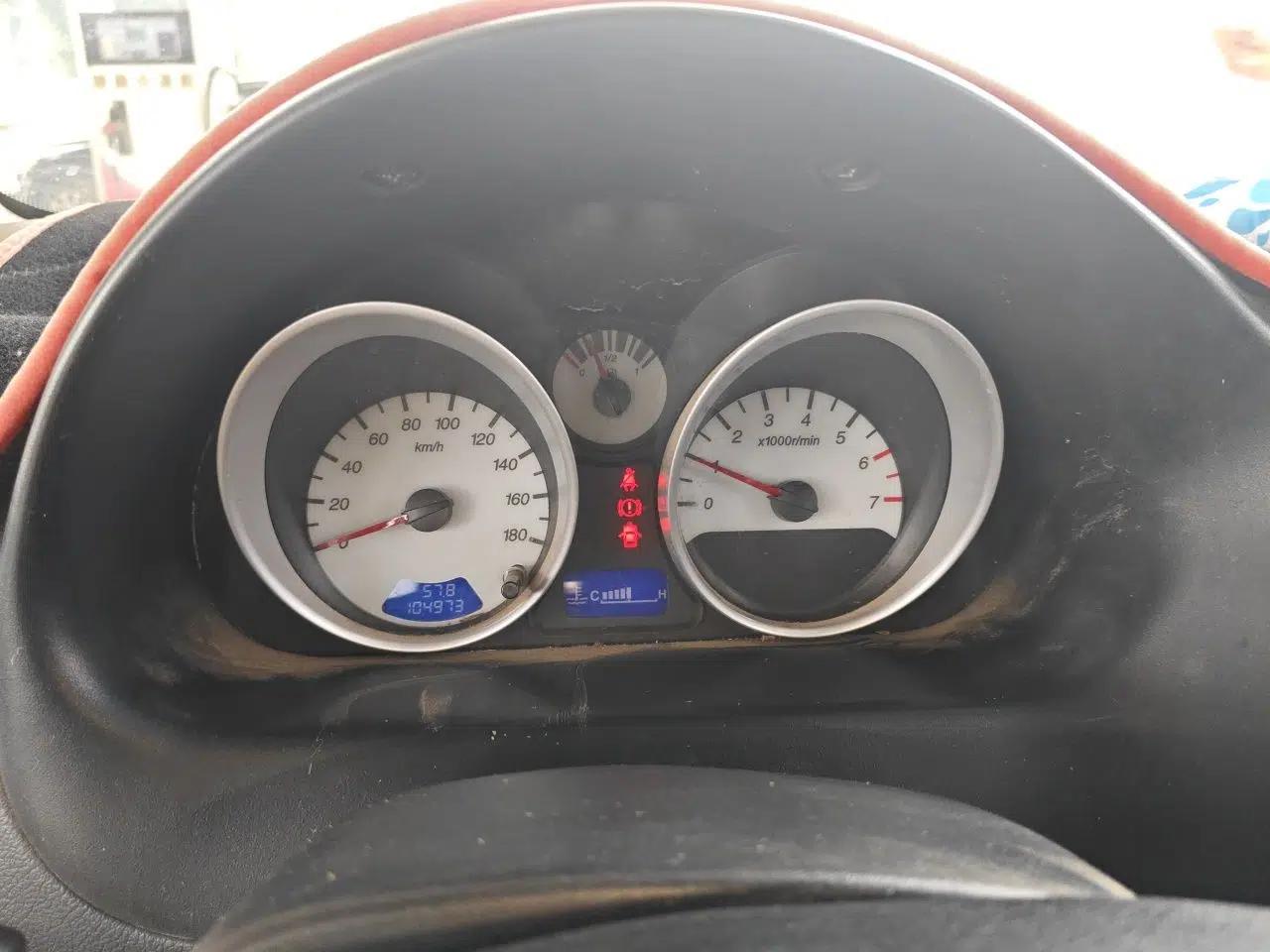 Baojun Lechi 2010 1.2L Sport Edition Dynamic Version — миниатюра 12