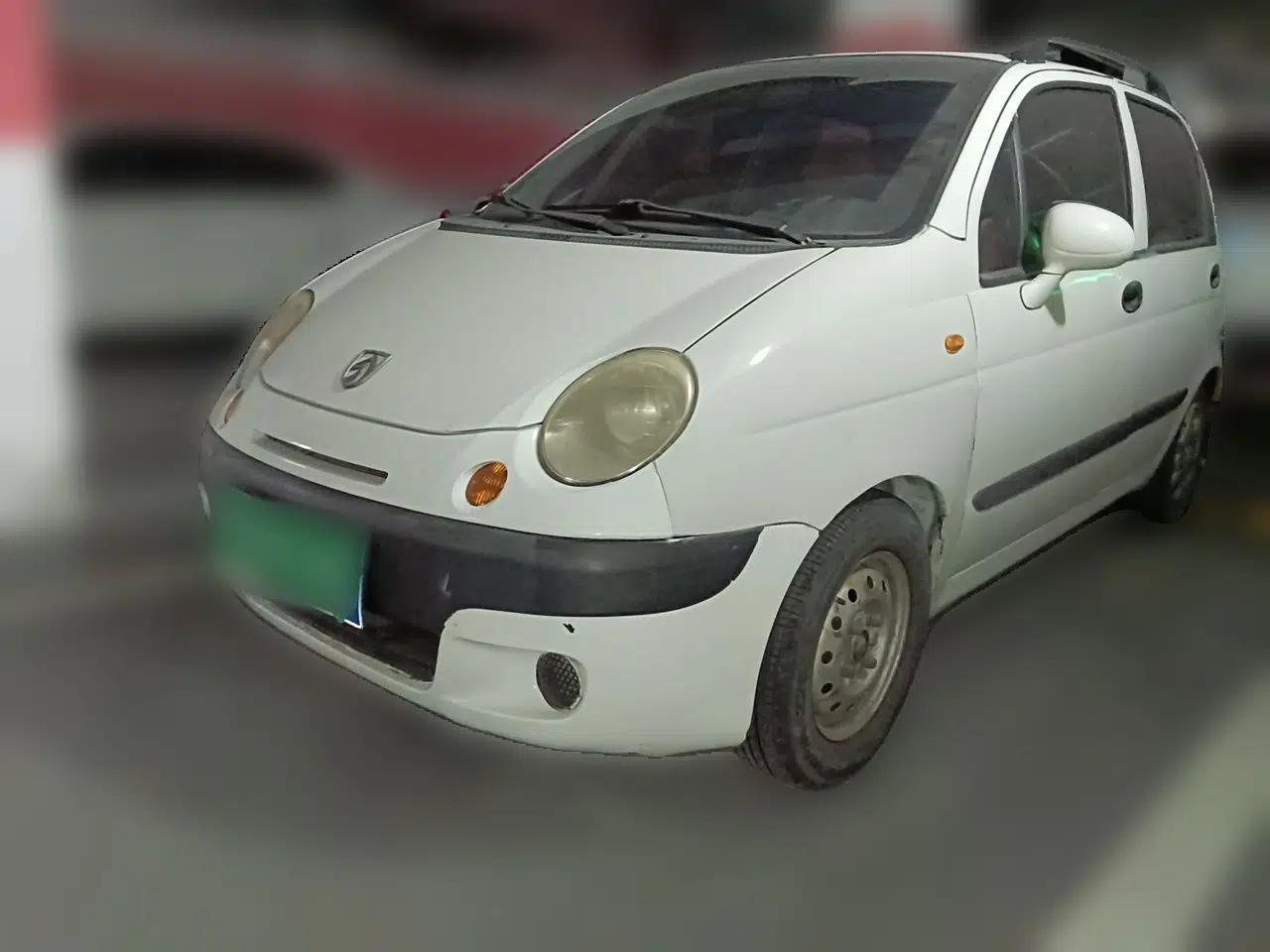 Baojun Lechi 2012 Revised 1.0L Manual P-TEC Standard Edition — миниатюра 1
