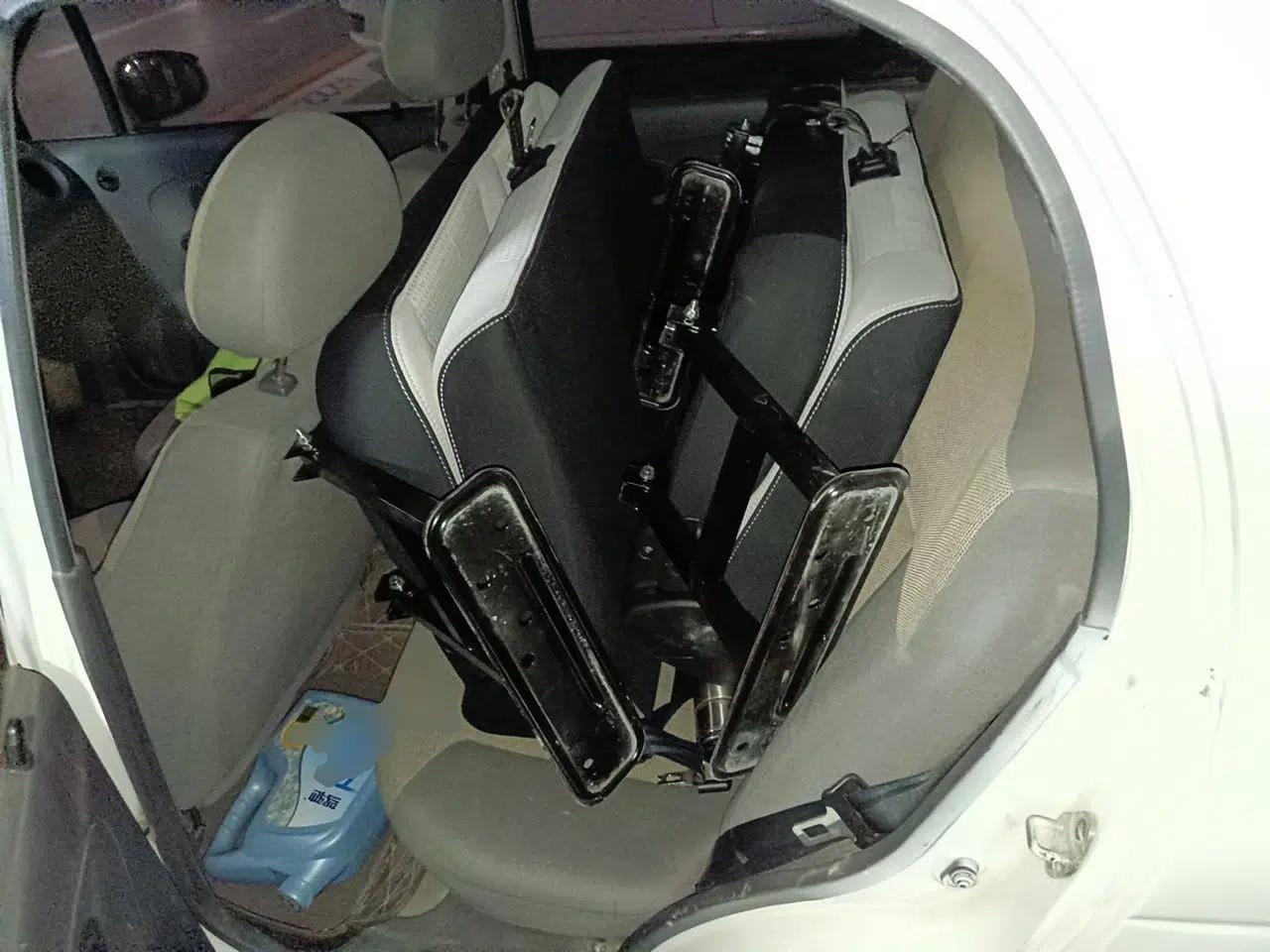 Baojun Lechi 2012 Revised 1.0L Manual P-TEC Standard Edition — миниатюра 17