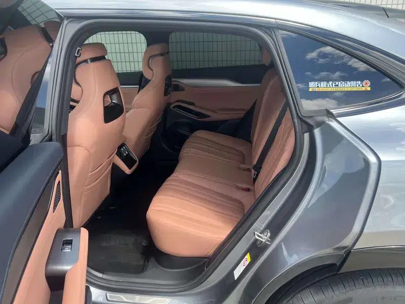 Song L EV 2025 Smart Driving Edition 662KM LiDAR Excellent Model — миниатюра 22
