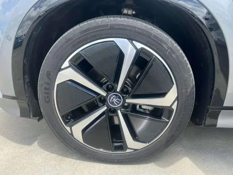 Song L EV 2025 Smart Driving Edition 662KM LiDAR Excellent Model — миниатюра 6