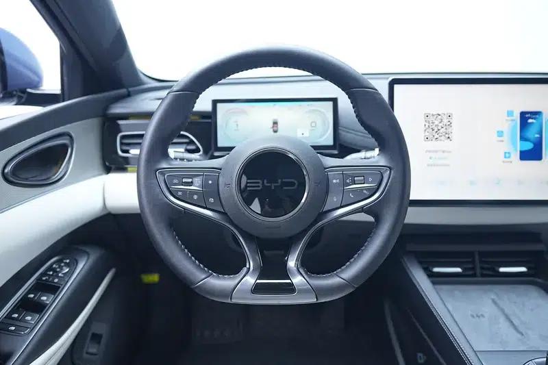 Seal 06DM 2024 DM-i 120KM Flagship Model — миниатюра 16