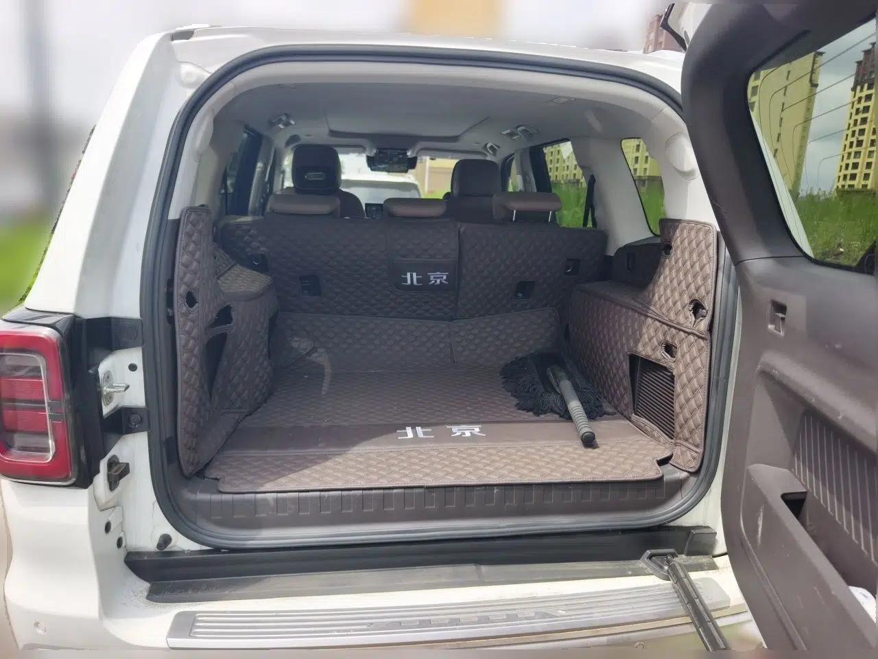 BAIC Off-Road BJ60 2023 2.0T Qianli Edition Five Seats — миниатюра 19