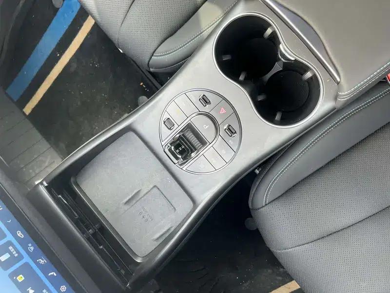 Seal 2025 650 Smart Navigation Edition — миниатюра 13