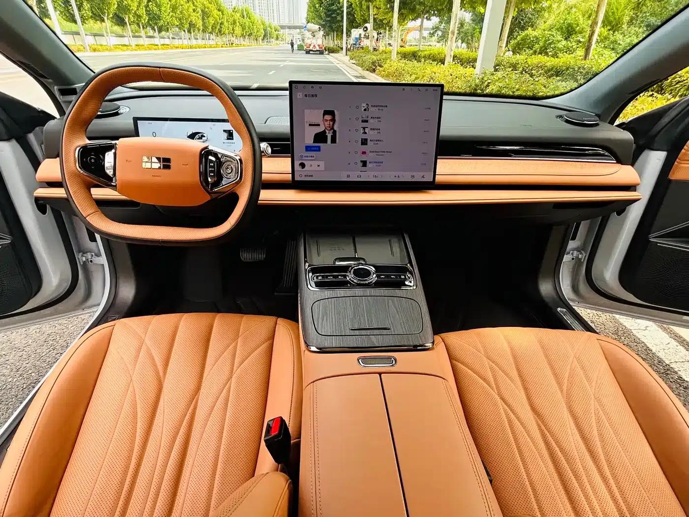 Galaxy Star 8 2025 Model 130km EM-i Premium Edition — миниатюра 8